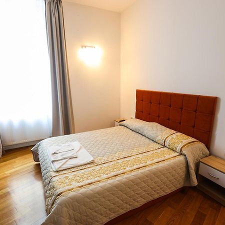 Floasiu Residence Guesthouse Sibiu Exterior photo