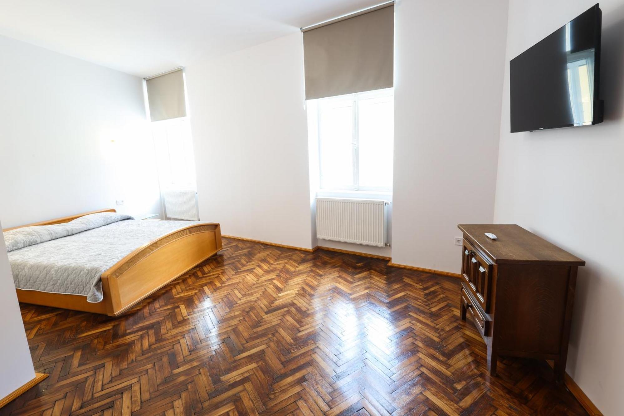 Floasiu Residence Guesthouse Sibiu Exterior photo
